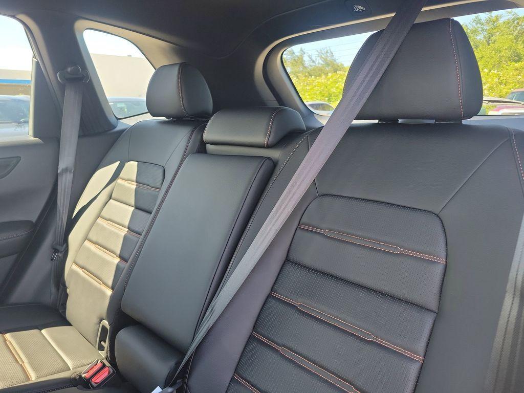 new 2026 Honda CR-V Hybrid car, priced at $40,175