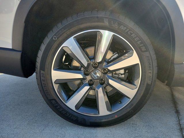 new 2025 Honda Pilot car, priced at $49,405