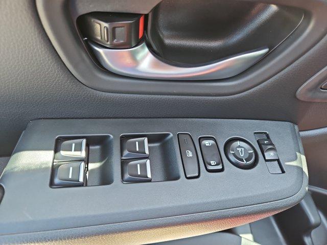 new 2025 Honda Pilot car, priced at $45,405