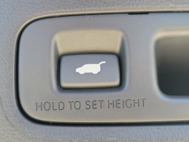 new 2026 Honda CR-V Hybrid car, priced at $40,250