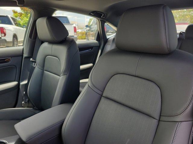 new 2025 Honda Civic Hybrid car, priced at $33,100