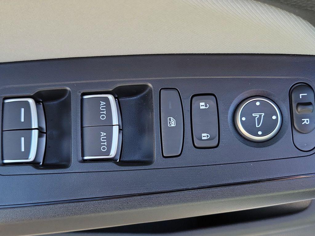 new 2026 Honda Civic Hybrid car, priced at $30,490