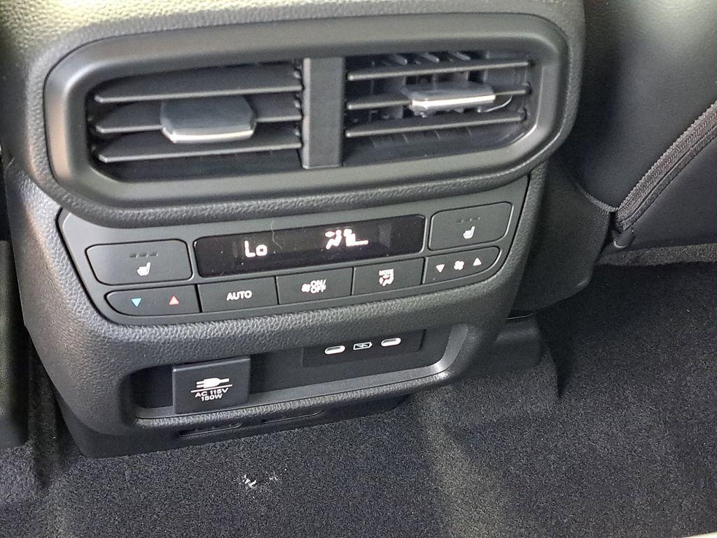 new 2025 Honda Pilot car, priced at $55,030