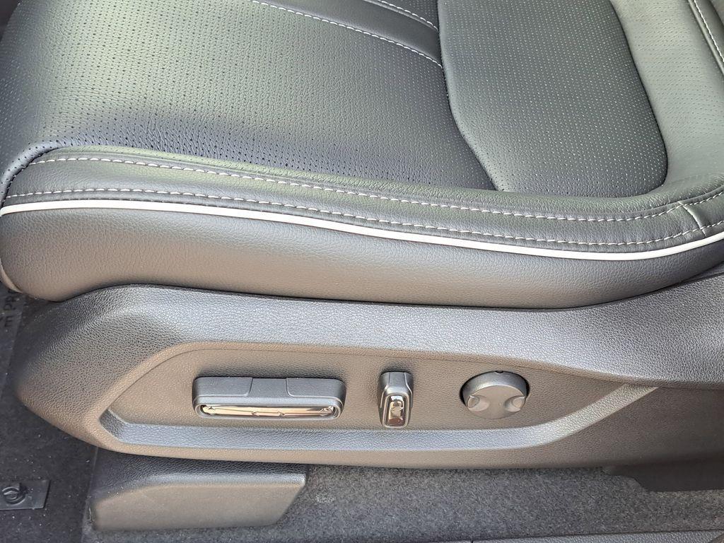 new 2025 Honda Pilot car, priced at $55,030