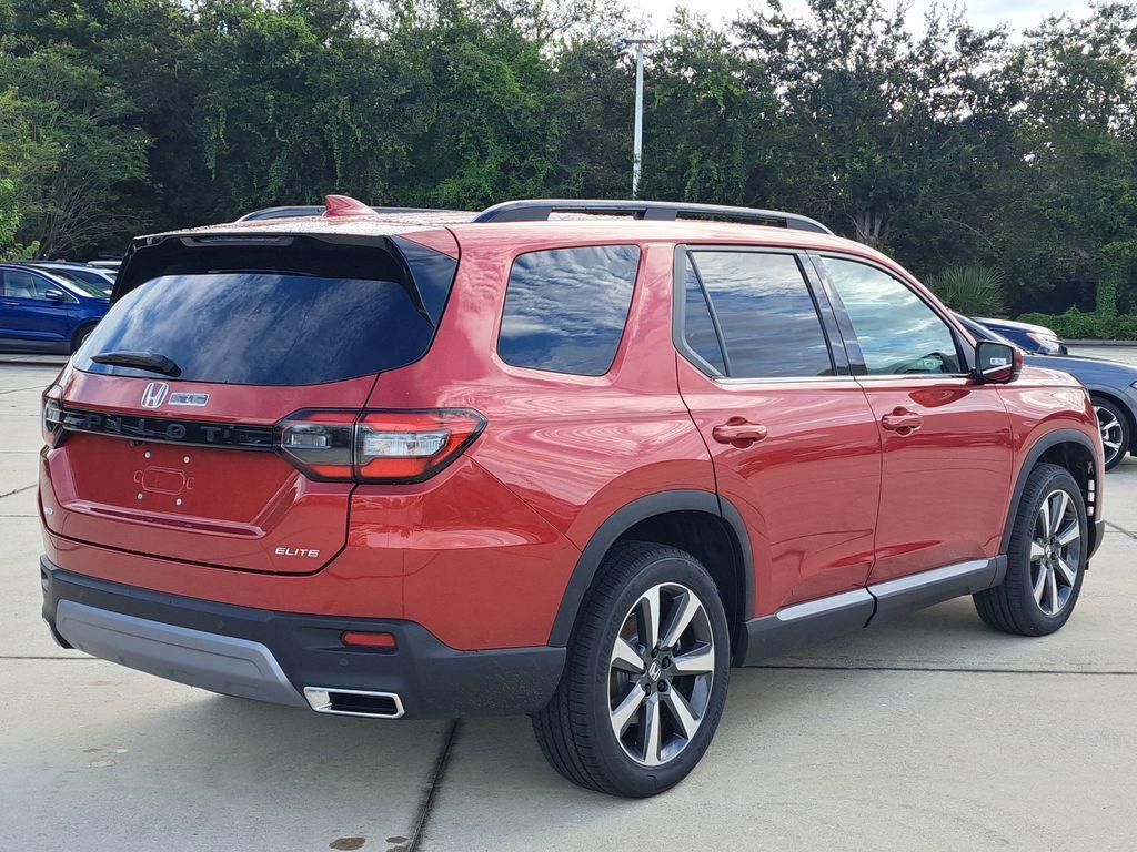 new 2025 Honda Pilot car, priced at $55,030