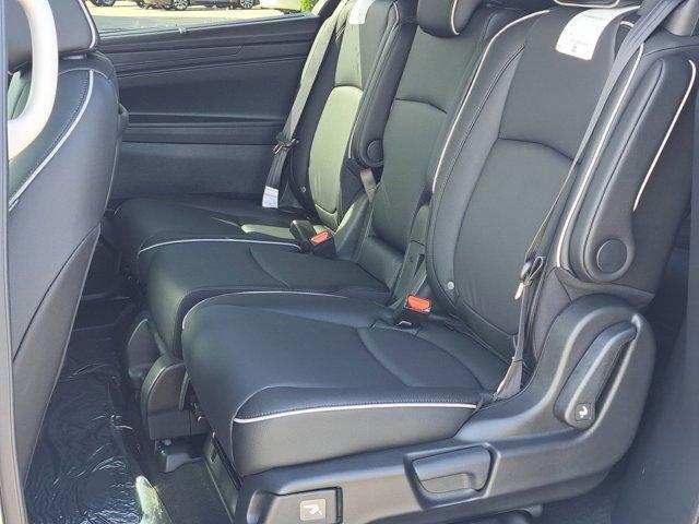 new 2026 Honda Odyssey car, priced at $48,990