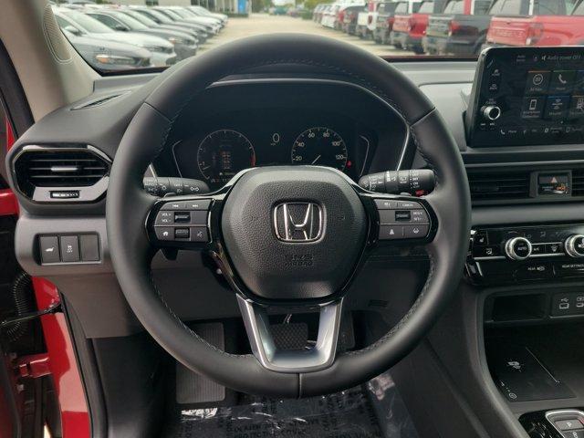 new 2025 Honda Pilot car, priced at $45,405