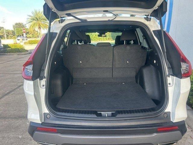 used 2023 Honda CR-V Hybrid car, priced at $27,900