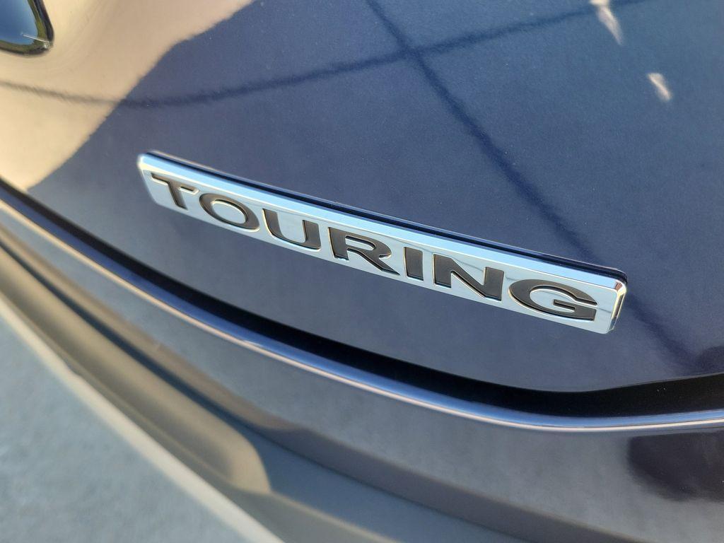 new 2025 Honda Pilot car, priced at $51,095