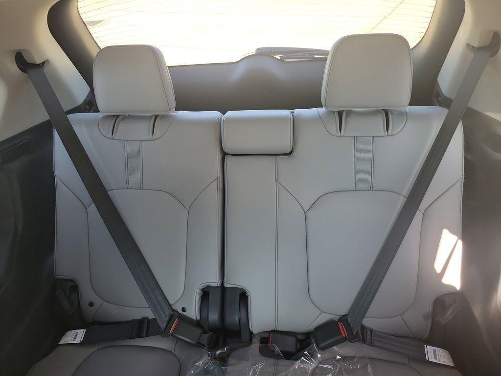 new 2025 Honda Pilot car, priced at $51,095