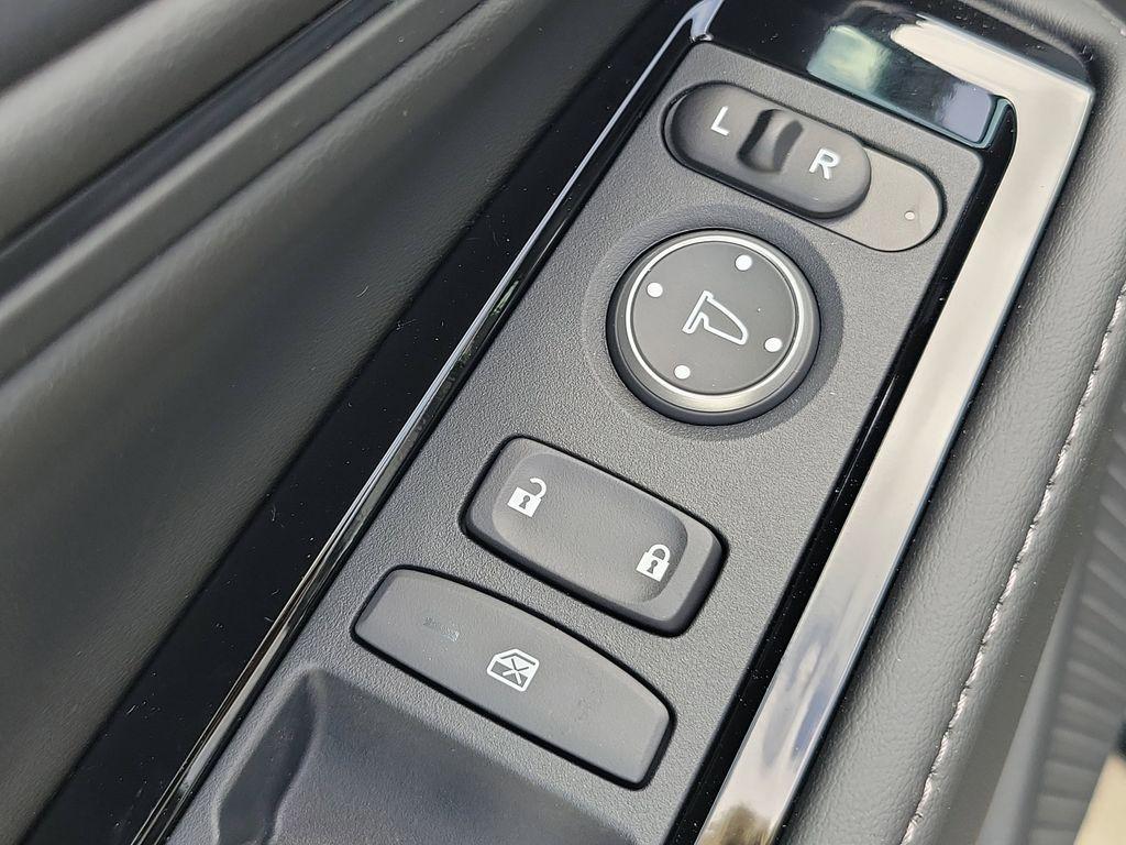 new 2025 Honda Accord Hybrid car, priced at $40,950