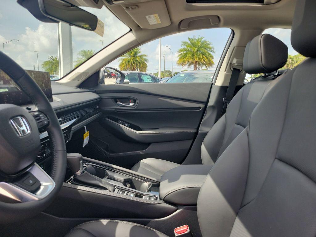 new 2025 Honda Accord Hybrid car, priced at $40,950