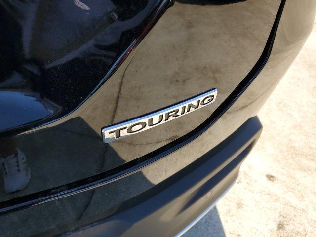 new 2025 Honda Pilot car, priced at $51,050