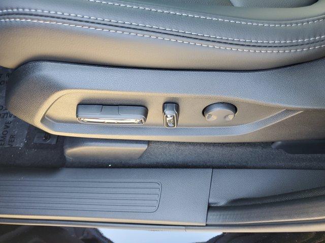 new 2025 Honda Pilot car, priced at $51,050