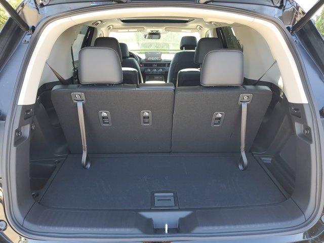 new 2025 Honda Pilot car, priced at $51,050