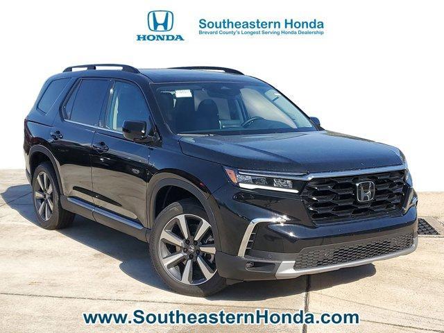 new 2025 Honda Pilot car, priced at $51,050