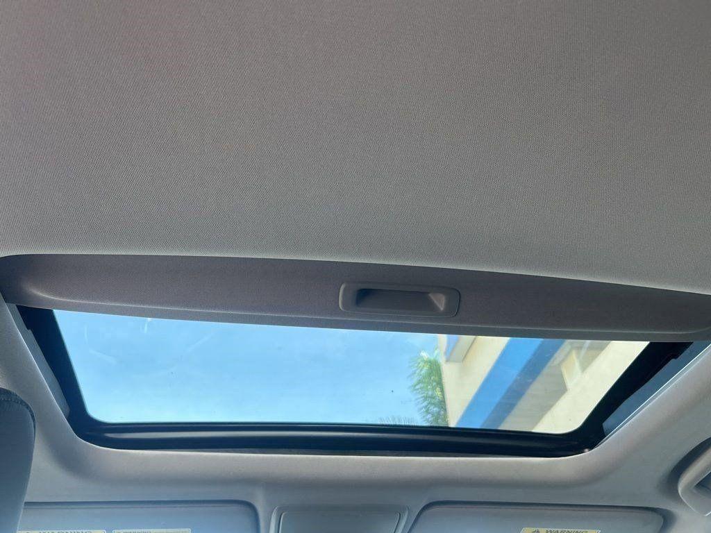 used 2022 Honda CR-V car, priced at $25,900