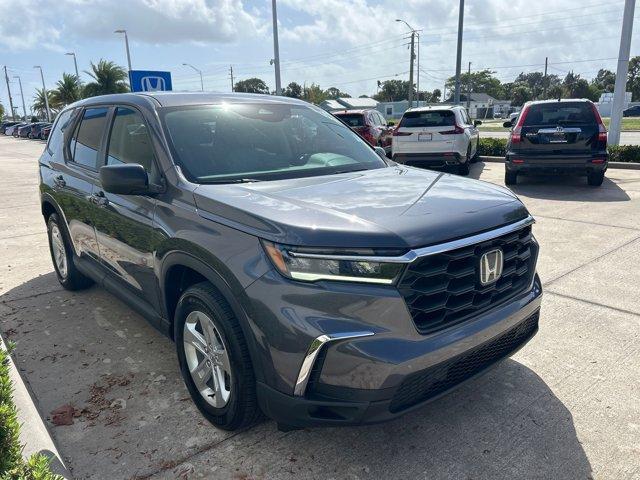 used 2023 Honda Pilot car, priced at $32,500