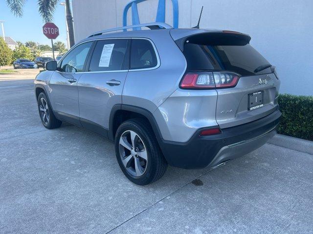 used 2019 Jeep Cherokee car, priced at $17,500