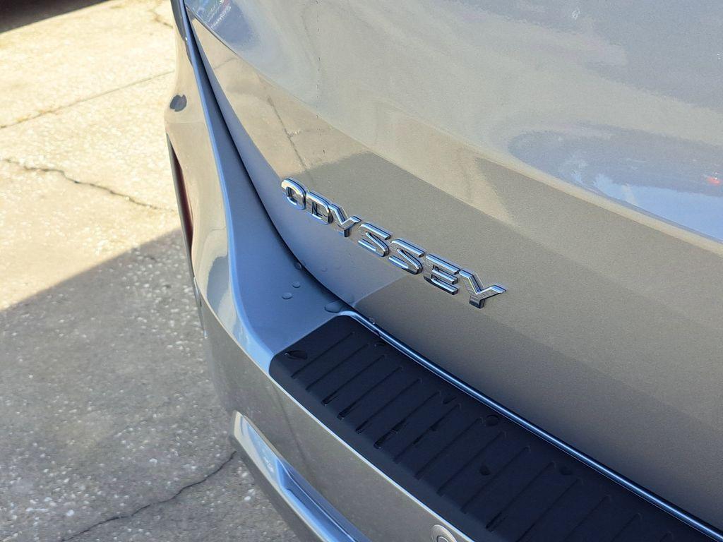 new 2026 Honda Odyssey car, priced at $48,990