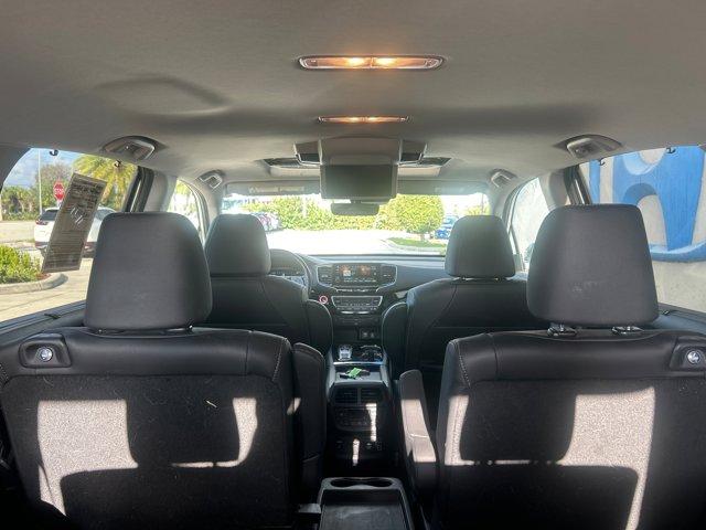 used 2022 Honda Pilot car, priced at $33,850