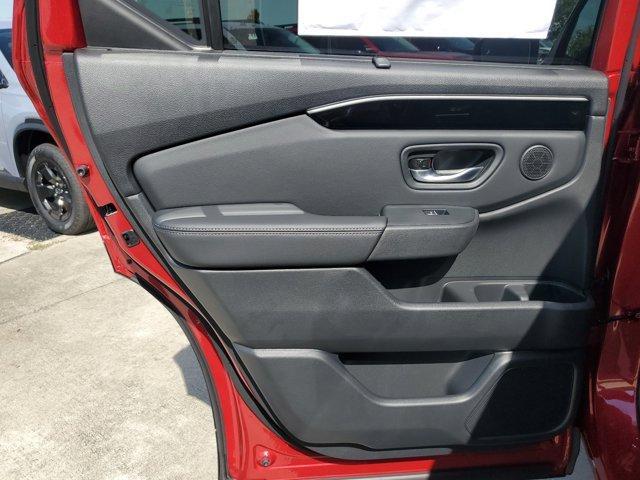 new 2025 Honda Pilot car, priced at $48,235