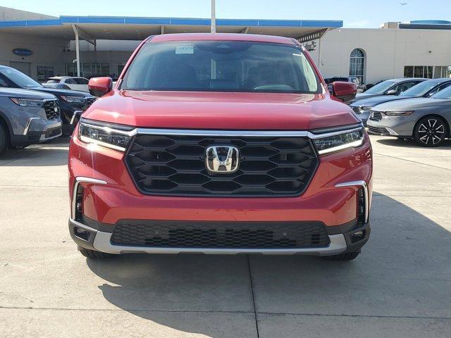 new 2025 Honda Pilot car, priced at $48,235