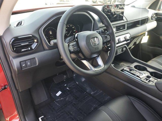 new 2025 Honda Pilot car, priced at $48,235