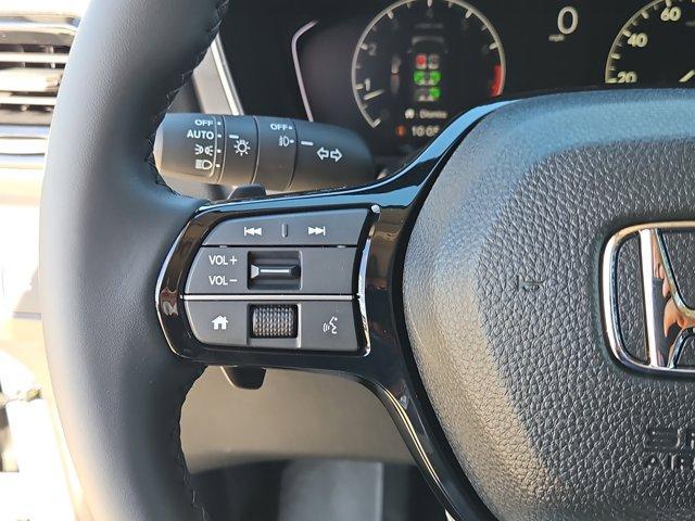 new 2025 Honda Pilot car, priced at $51,550