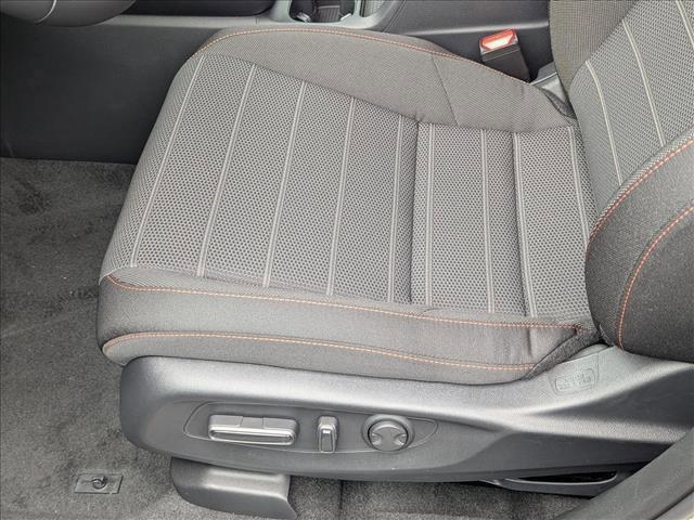 new 2026 Honda CR-V Hybrid car, priced at $40,250