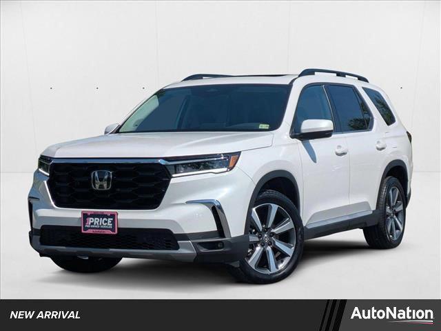 used 2024 Honda Pilot car, priced at $43,000
