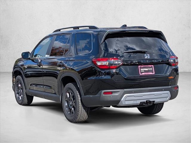 new 2025 Honda Pilot car, priced at $50,895