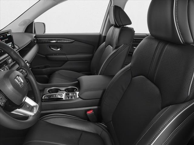 new 2025 Honda Pilot car, priced at $54,575