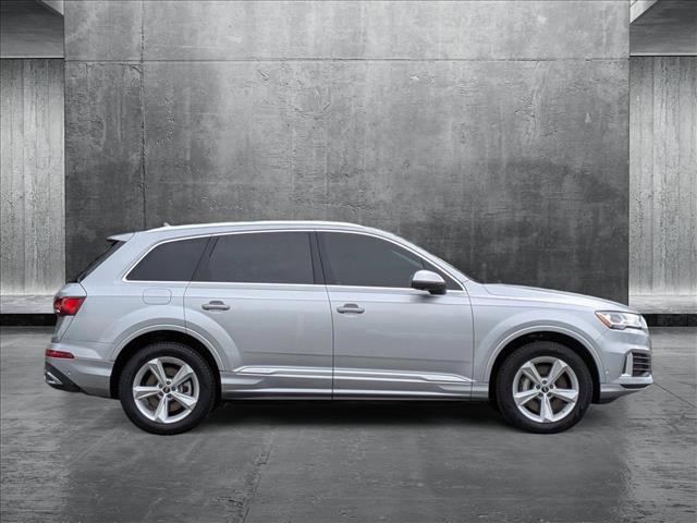 used 2022 Audi Q7 car, priced at $35,490