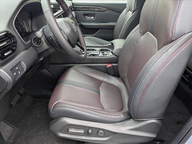 new 2025 Honda Pilot car, priced at $56,530