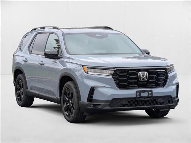 new 2025 Honda Pilot car, priced at $56,530