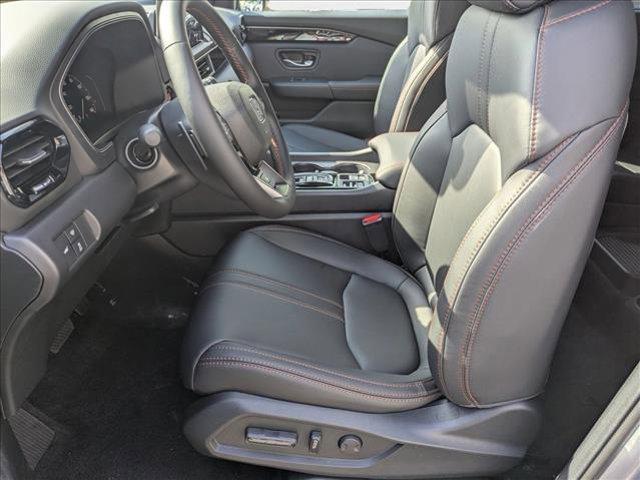 new 2025 Honda Pilot car, priced at $50,895