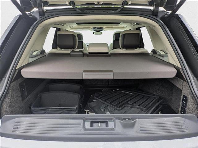 used 2022 Land Rover Range Rover car, priced at $67,990