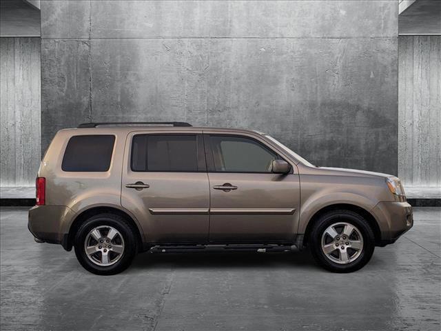 used 2011 Honda Pilot car, priced at $4,990