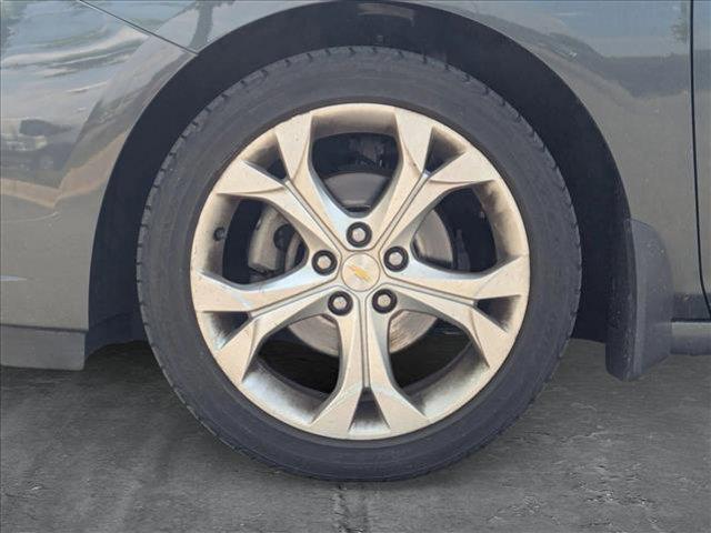 used 2017 Chevrolet Cruze car, priced at $10,000