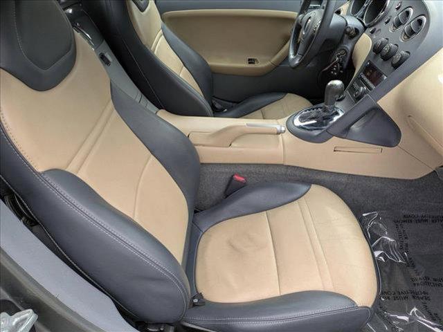 used 2007 Pontiac Solstice car, priced at $11,500