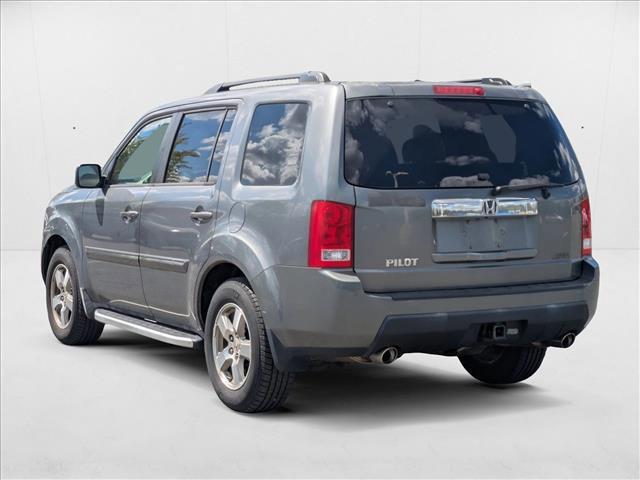 used 2009 Honda Pilot car, priced at $8,000