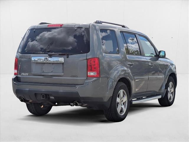 used 2009 Honda Pilot car, priced at $8,000
