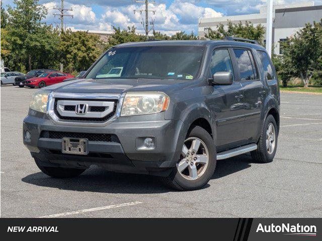 used 2009 Honda Pilot car, priced at $8,000