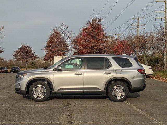 new 2025 Honda Pilot car, priced at $46,995