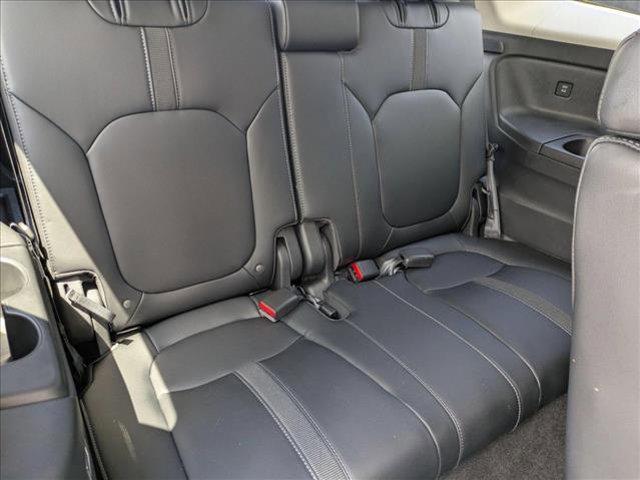 used 2025 Honda Pilot car, priced at $44,550