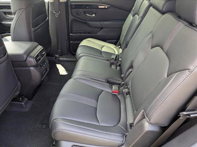 used 2025 Honda Pilot car, priced at $44,550