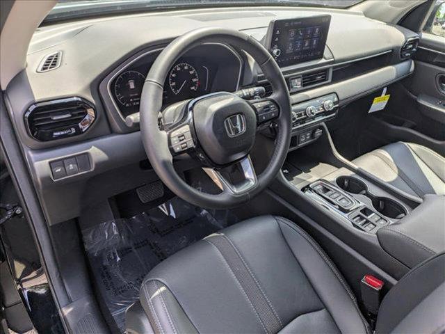 used 2025 Honda Pilot car, priced at $44,550