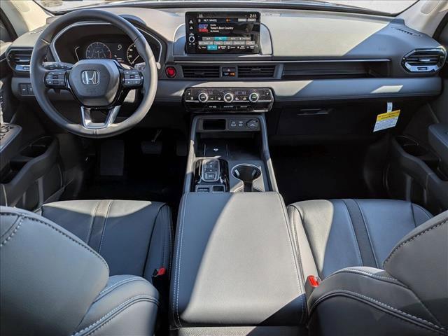 new 2025 Honda Pilot car, priced at $47,095