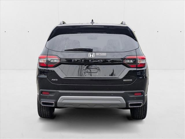 new 2025 Honda Pilot car, priced at $52,995
